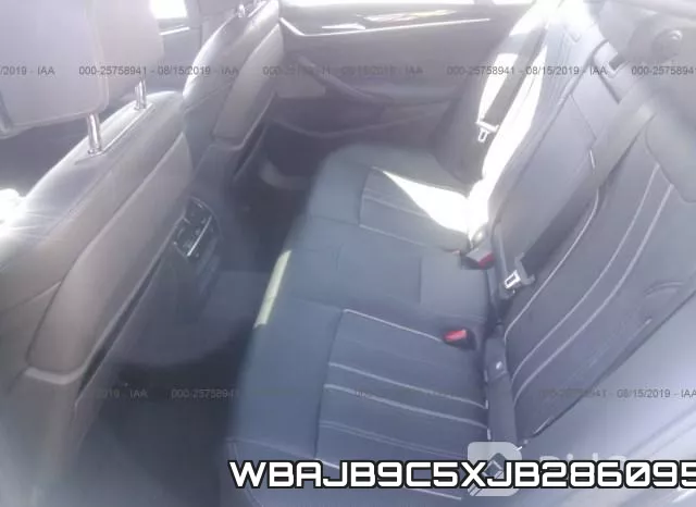 WBAJB9C5XJB286095 фото 9