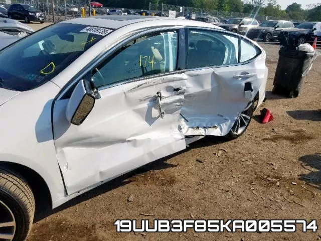 19UUB3F85KA005574 фото 10