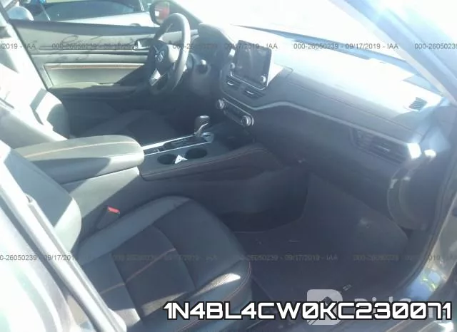 1N4BL4CW0KC230071 фото 6