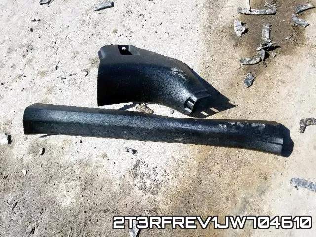 2T3RFREV1JW704610 фото 10