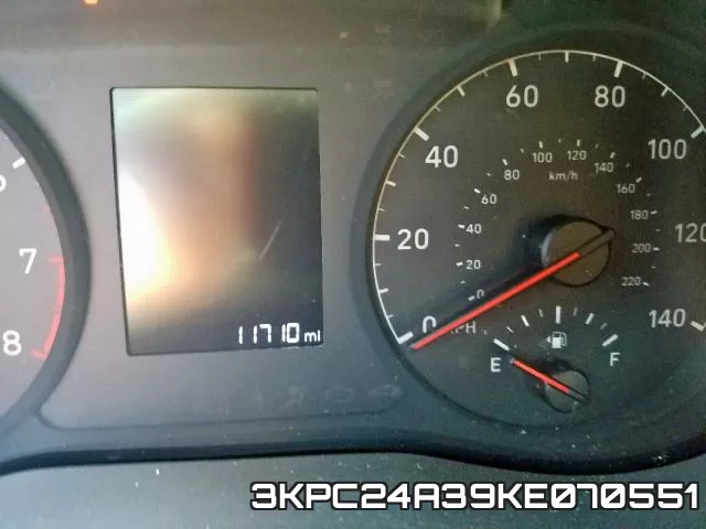 3KPC24A39KE070551 фото 9