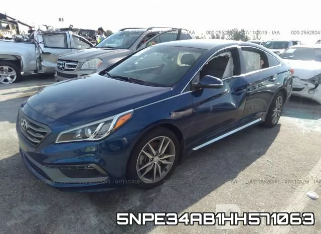 5NPE34AB1HH571063 фото 3