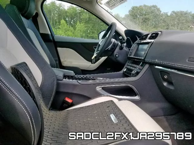 SADCL2FX1JA295789 фото 6