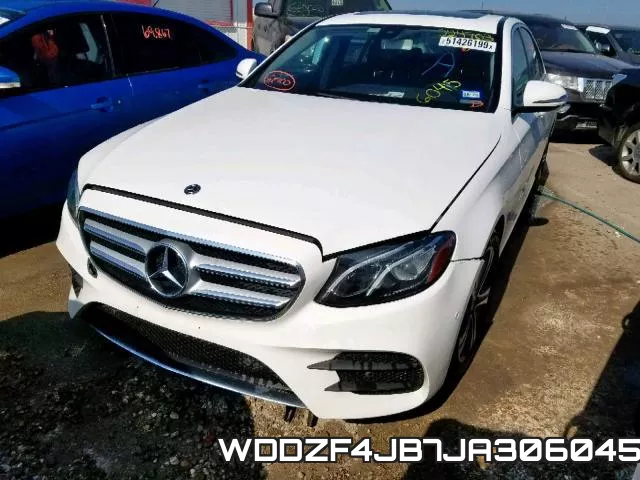 WDDZF4JB7JA306045 фото 3