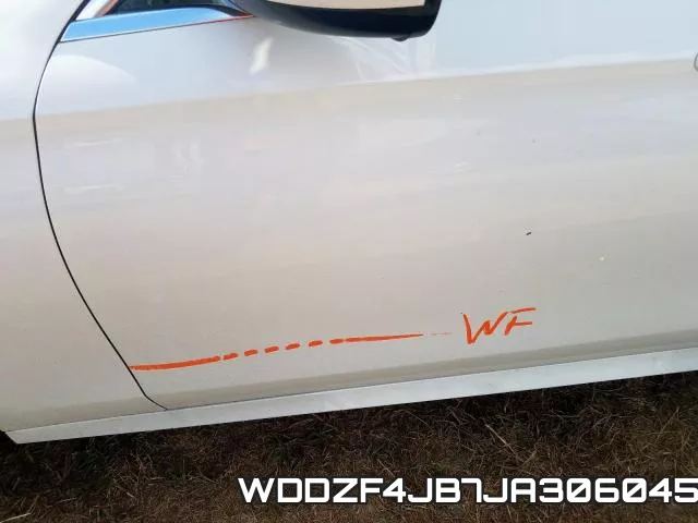 WDDZF4JB7JA306045 фото 10