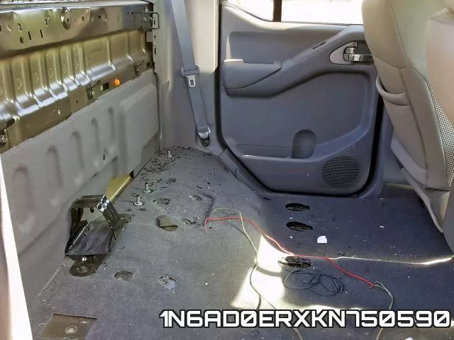 1N6AD0ERXKN750590 фото 7