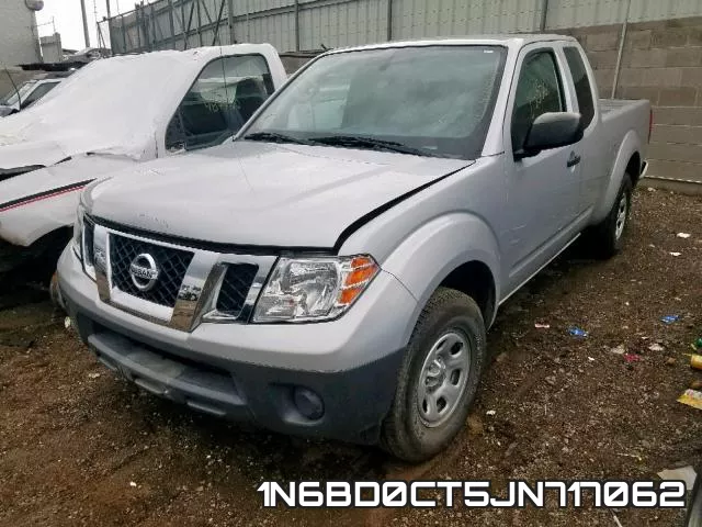 1N6BD0CT5JN717062 фото 3