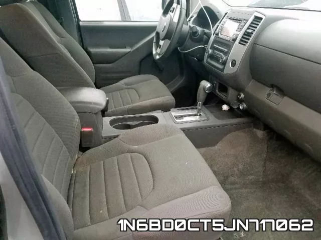 1N6BD0CT5JN717062 фото 6