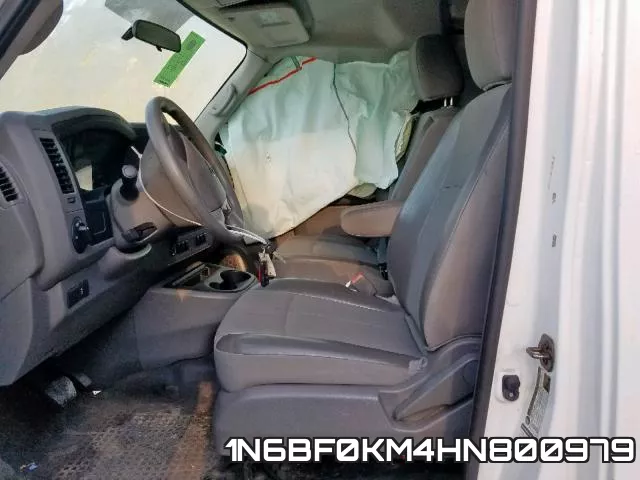 1N6BF0KM4HN800979 фото 6