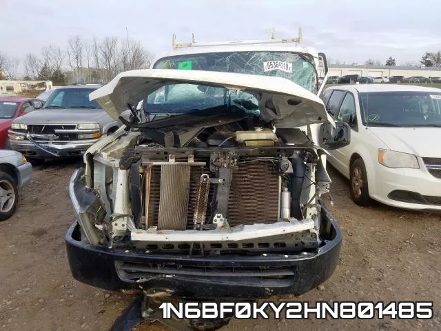 1N6BF0KY2HN801485 фото 2