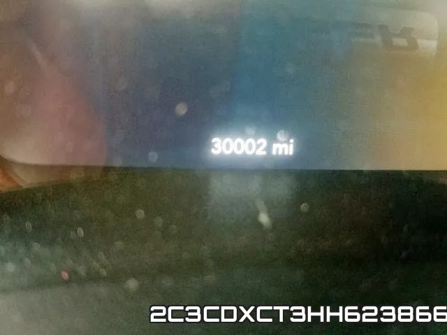 2C3CDXCT3HH623866 фото 9