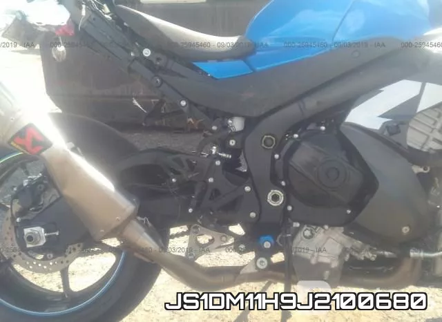 JS1DM11H9J2100680 фото 9