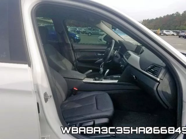 WBA8A3C35HA066845 фото 6