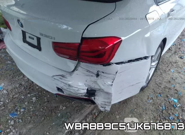 WBA8B9C51JK676873 фото 7