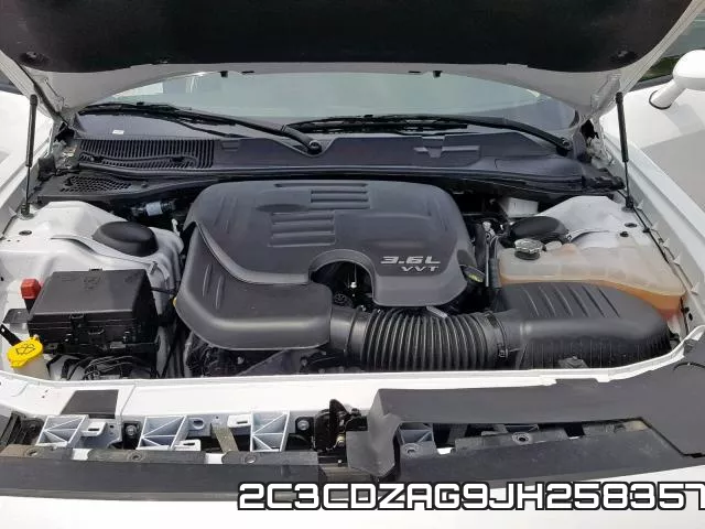 2C3CDZAG9JH258357 фото 8