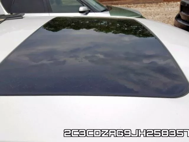2C3CDZAG9JH258357 фото 10