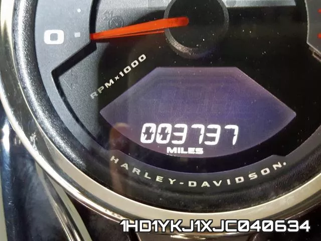 1HD1YKJ1XJC040634 фото 2