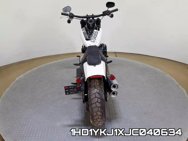 1HD1YKJ1XJC040634 фото 10