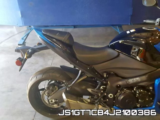 JS1GT7CB4J2100386 фото 7