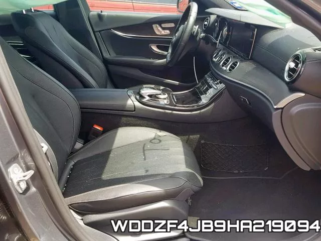 WDDZF4JB9HA219094 фото 6