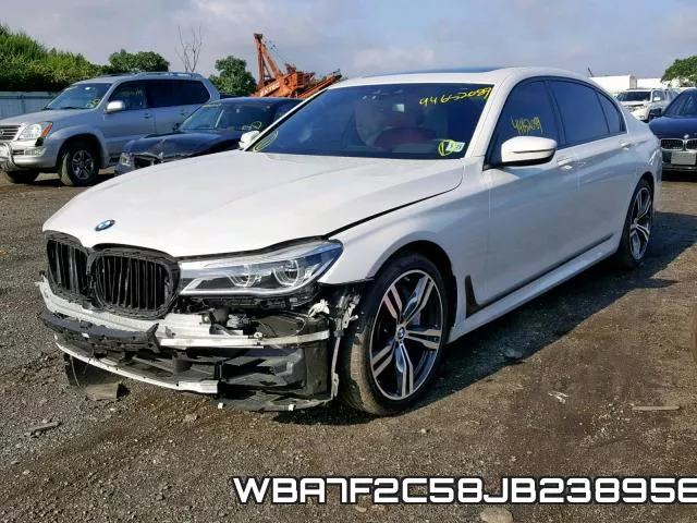 WBA7F2C58JB238956 фото 3