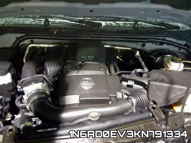 1N6AD0EV3KN791334 фото 8