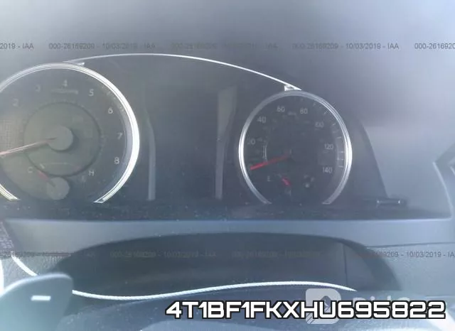 4T1BF1FKXHU695822 фото 8
