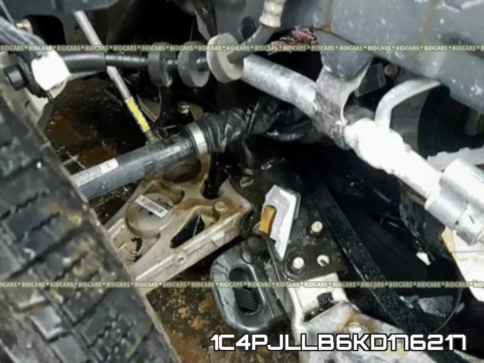 1C4PJLLB6KD176217 фото 10