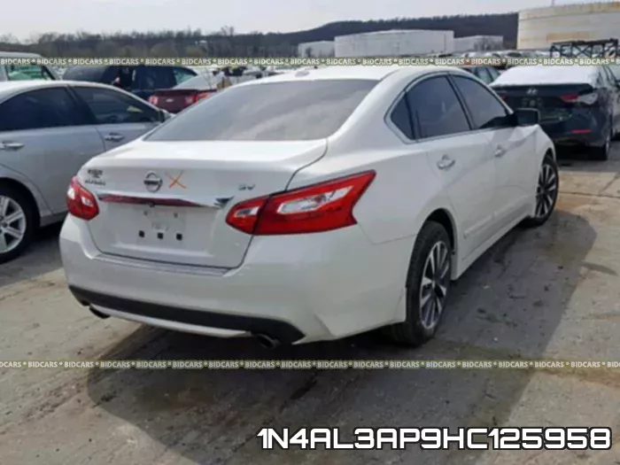 1N4AL3AP9HC125958 фото 5