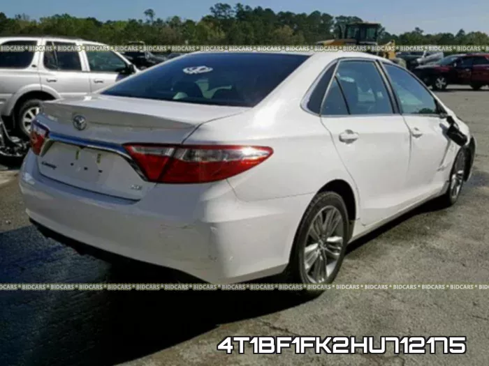 4T1BF1FK2HU712175 фото 5