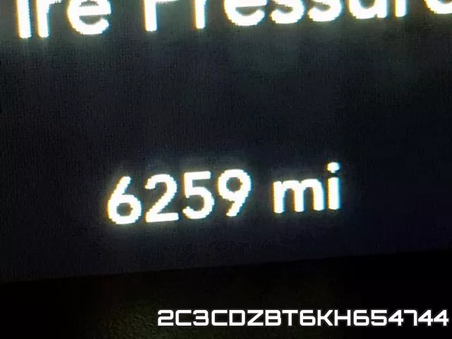 2C3CDZBT6KH654744 фото 9