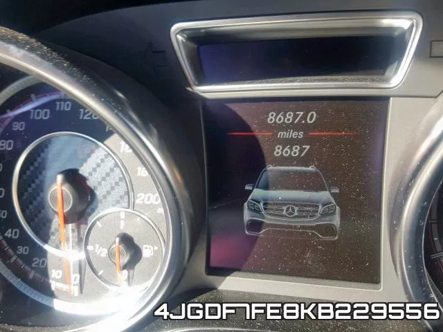 4JGDF7FE8KB229556 фото 9