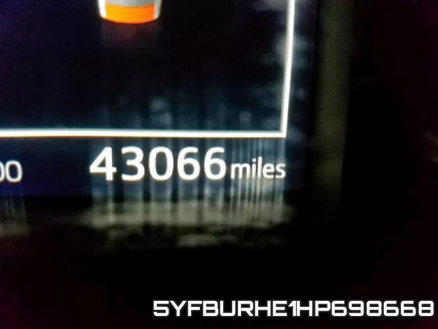 5YFBURHE1HP698668 фото 9