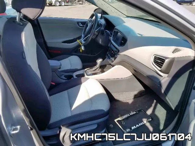 KMHC75LC7JU061704 фото 6