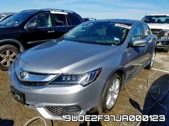 19UDE2F37JA000123 фото 3
