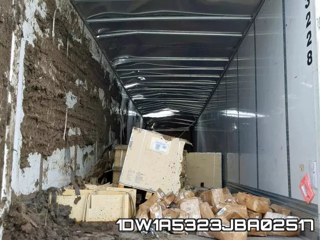 1DW1A5323JBA02517 фото 8