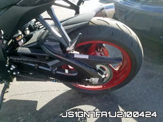 JS1GN7FA1J2100424 фото 10