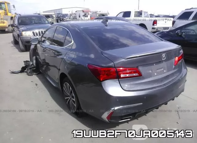 19UUB2F70JA005143 фото 4