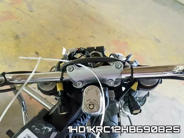 1HD1KRC12HB690825 фото 9