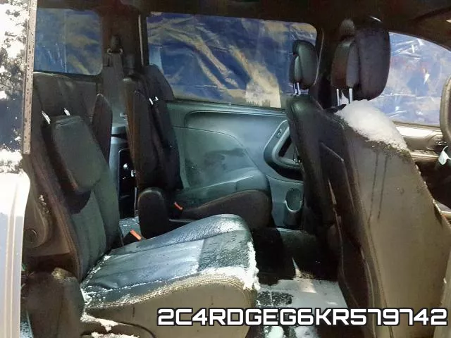 2C4RDGEG6KR579742 фото 7