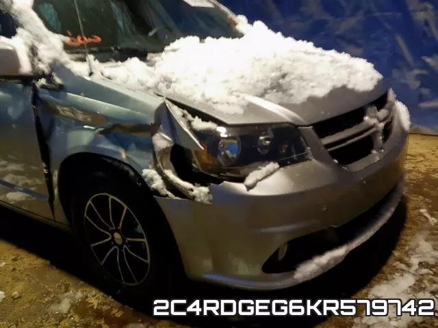 2C4RDGEG6KR579742 фото 10