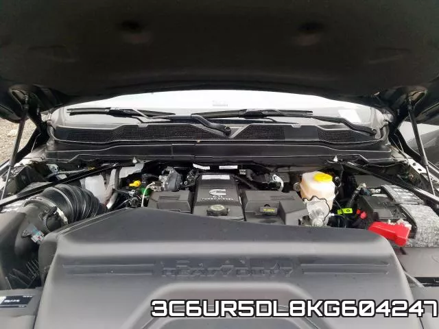 3C6UR5DL8KG604247 фото 8