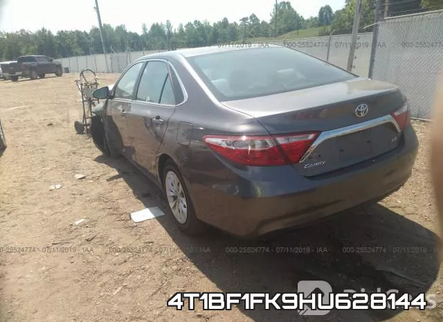 4T1BF1FK9HU628144 фото 3