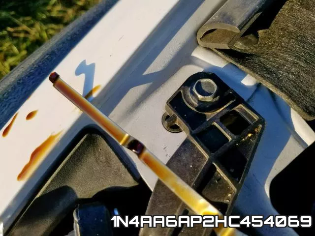 1N4AA6AP2HC454069 фото 10