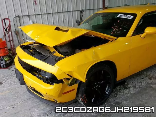 2C3CDZAG6JH219581 фото 10