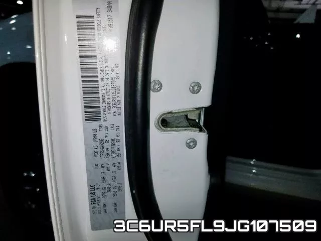 3C6UR5FL9JG107509 фото 2