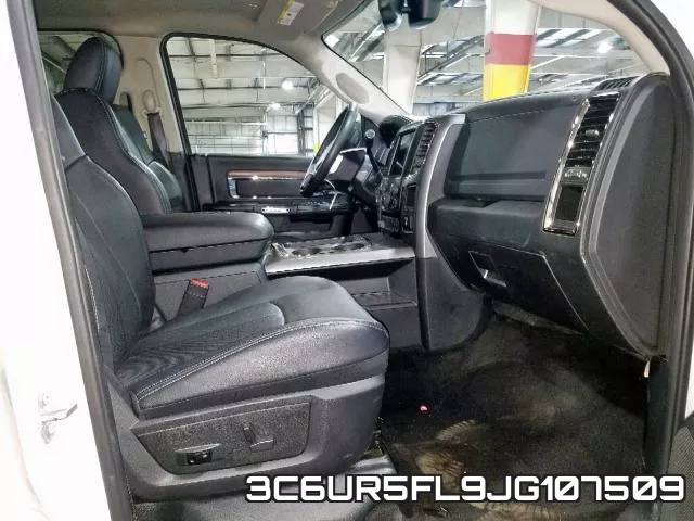 3C6UR5FL9JG107509 фото 6