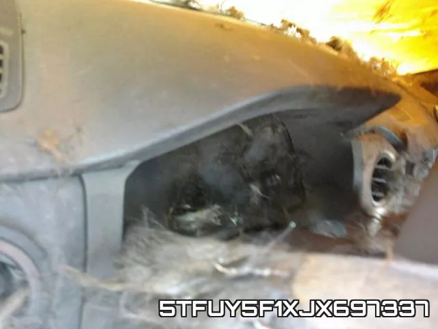 5TFUY5F1XJX697337 фото 9