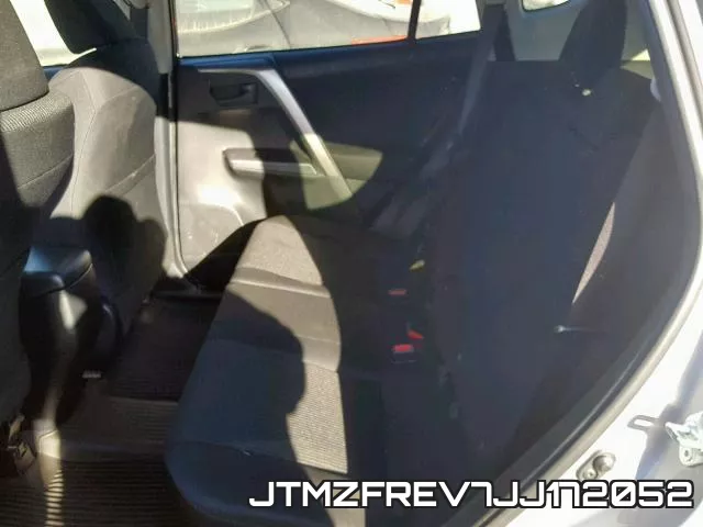 JTMZFREV7JJ172052 фото 7