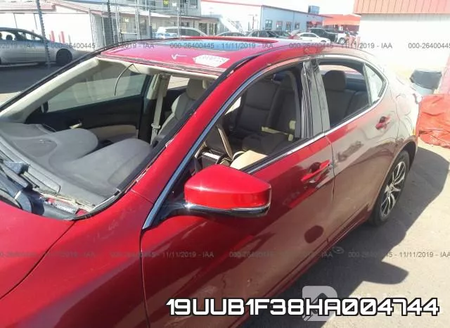 19UUB1F38HA004744 фото 6
